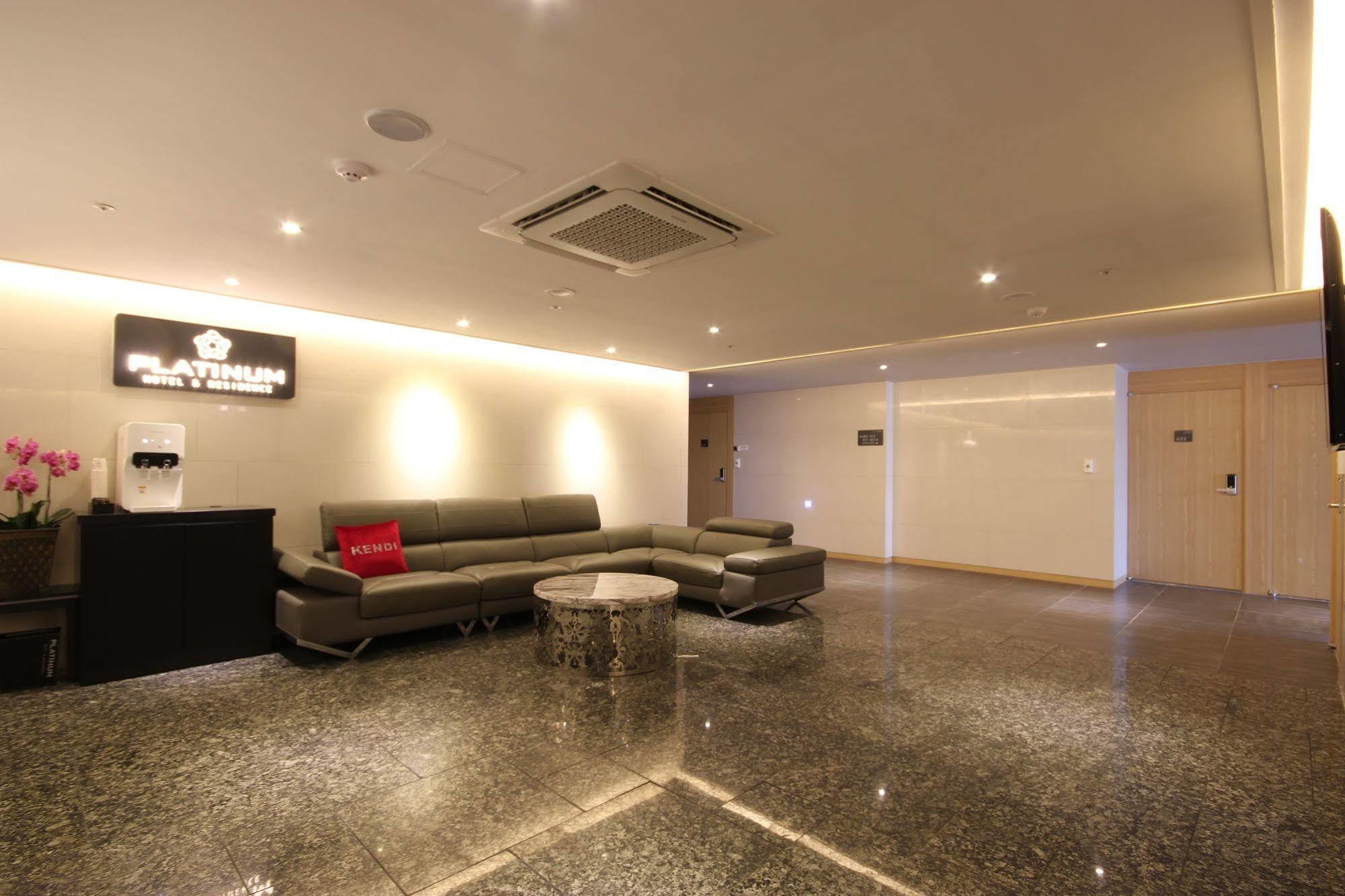 Busan Platinum Hotel Nampo Extérieur photo